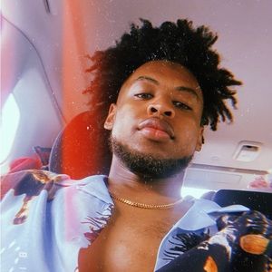 Meet your Posher, Nicholas